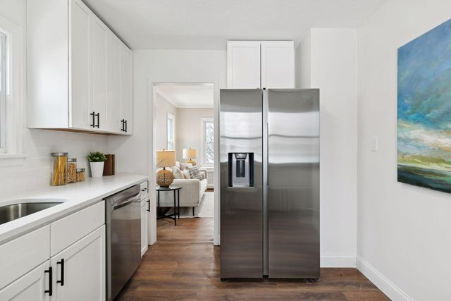 1497 Margaret Street, Saint Paul, MN 55106