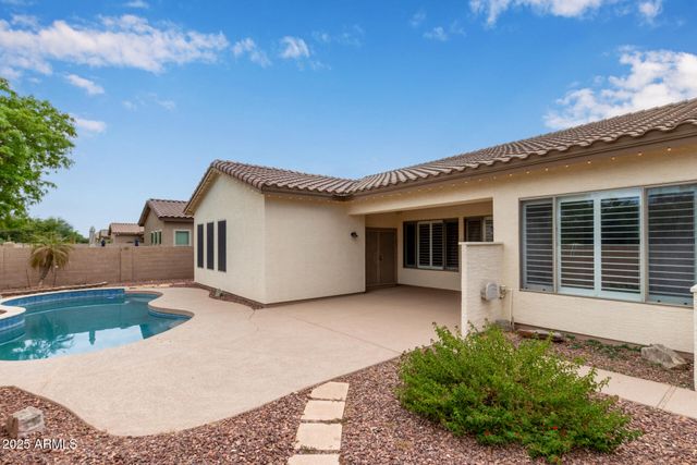 434 E SHEFFIELD Avenue, Gilbert, AZ 85296