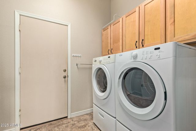 434 E SHEFFIELD Avenue, Gilbert, AZ 85296