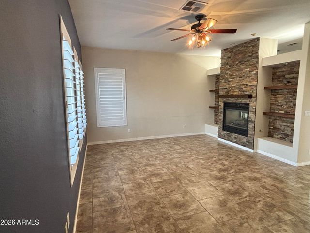 434 E SHEFFIELD Avenue, Gilbert, AZ 85296