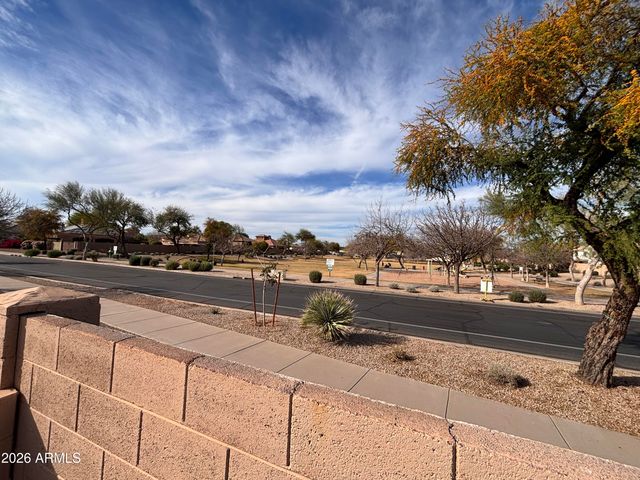 434 E SHEFFIELD Avenue, Gilbert, AZ 85296