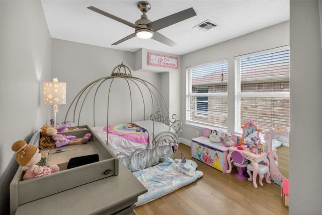 1922 Rustic Creek Drive, Garland, TX 75040