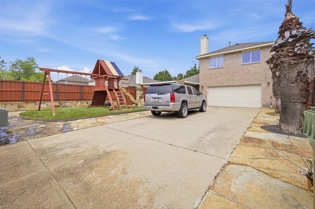 1922 Rustic Creek Drive, Garland, TX 75040