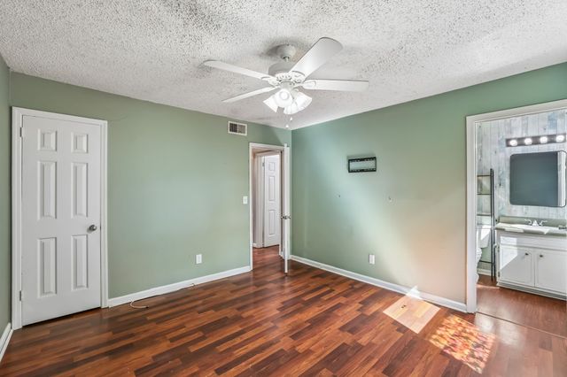 1032 Cheyenne Blvd, Madison, TN 37115