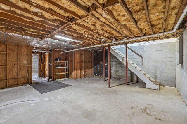 1032 Cheyenne Blvd, Madison, TN 37115