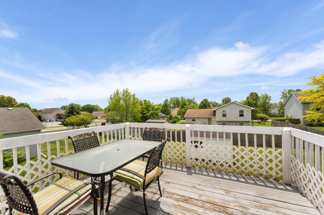 323 Quail Drive, Hobart, IN 46342