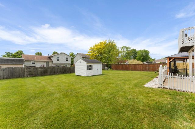 323 Quail Drive, Hobart, IN 46342