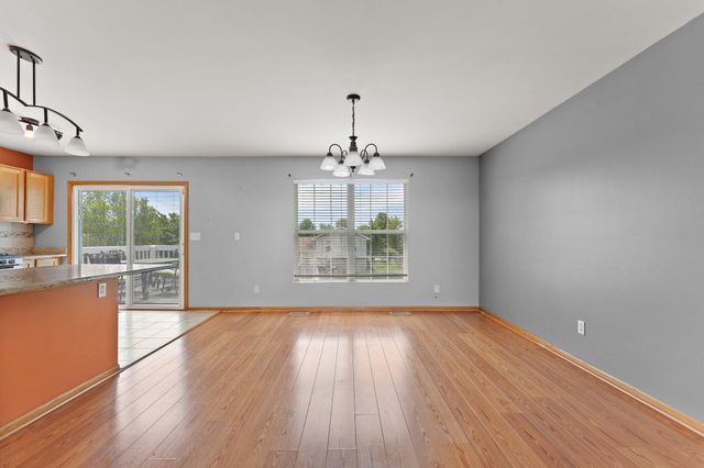 323 Quail Drive, Hobart, IN 46342