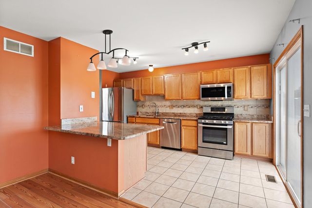 323 Quail Drive, Hobart, IN 46342