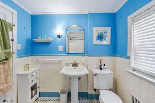 1779 Oak Hill Dr, Union Twp., NJ 07083