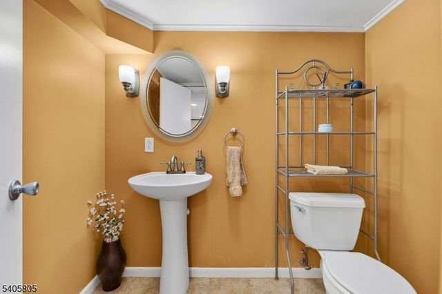 1779 Oak Hill Dr, Union Twp., NJ 07083