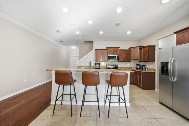 8605 FIDDLELEAF COURT, Tampa, FL 33647