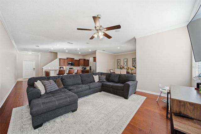 8605 FIDDLELEAF COURT, Tampa, FL 33647