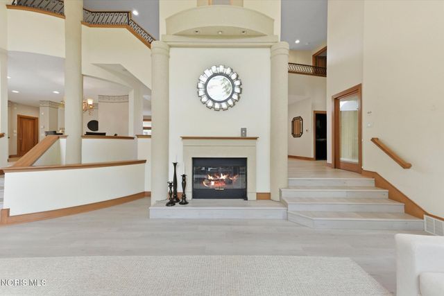 7303 Copperwood Lane, Sylvania, OH 43560