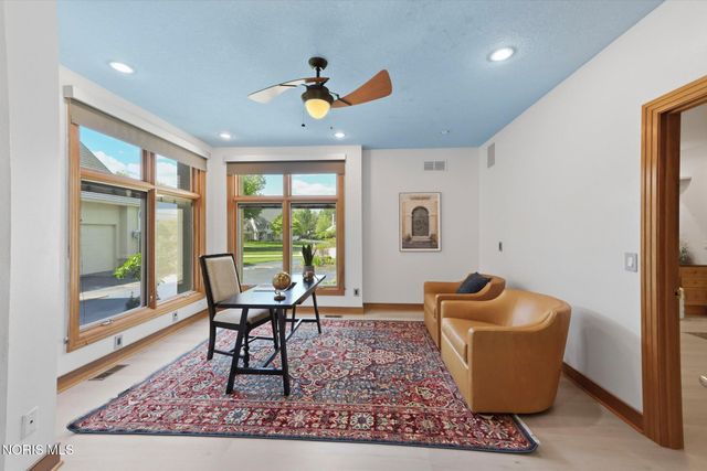 7303 Copperwood Lane, Sylvania, OH 43560