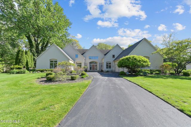 7303 Copperwood Lane, Sylvania, OH 43560