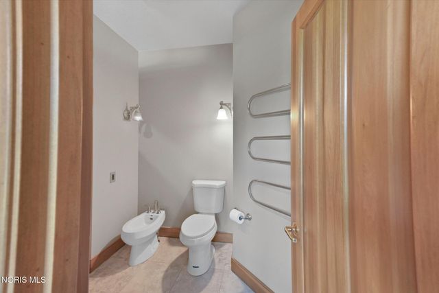 7303 Copperwood Lane, Sylvania, OH 43560