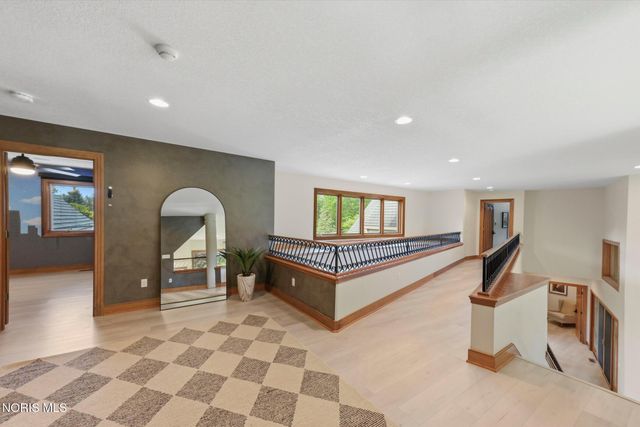 7303 Copperwood Lane, Sylvania, OH 43560