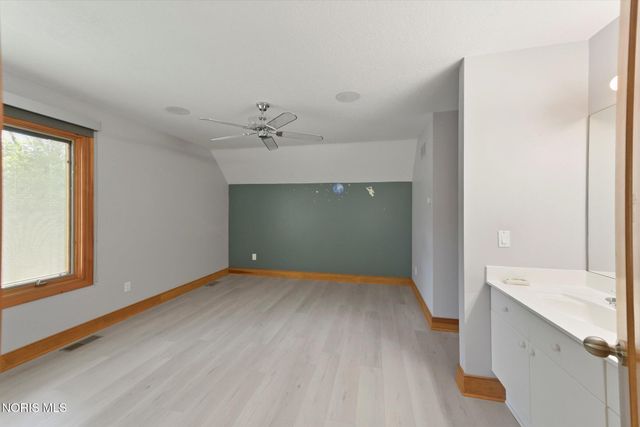 7303 Copperwood Lane, Sylvania, OH 43560