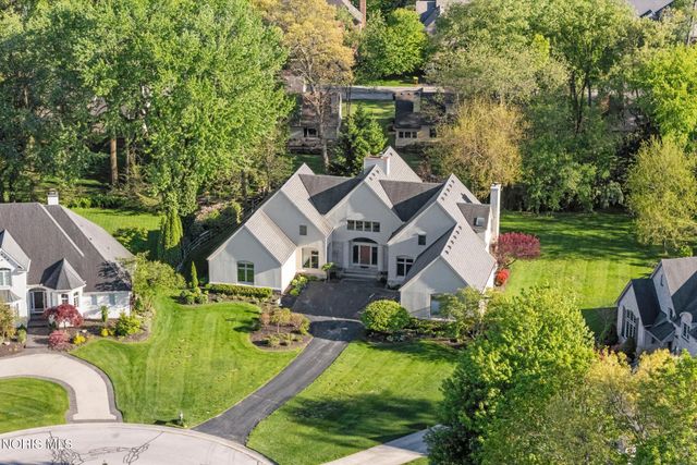 7303 Copperwood Lane, Sylvania, OH 43560