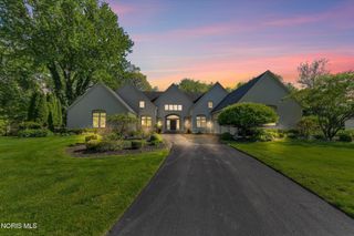 7303 Copperwood Lane, Sylvania, OH 43560