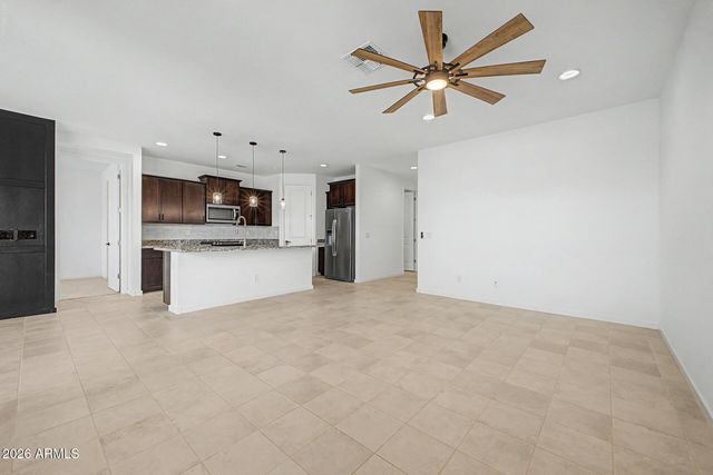 6842 W BETH Drive, Laveen, AZ 85339