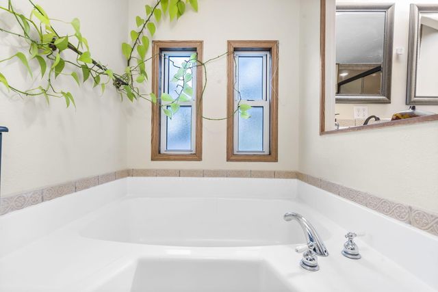 328 Brenda Drive, Ozark, MO 65721