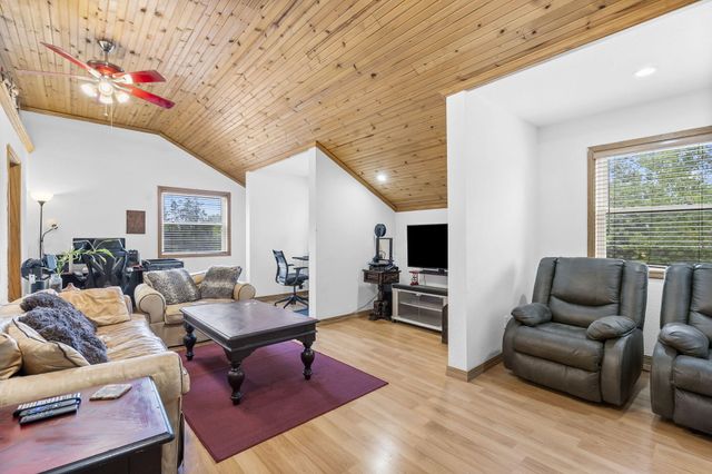 328 Brenda Drive, Ozark, MO 65721