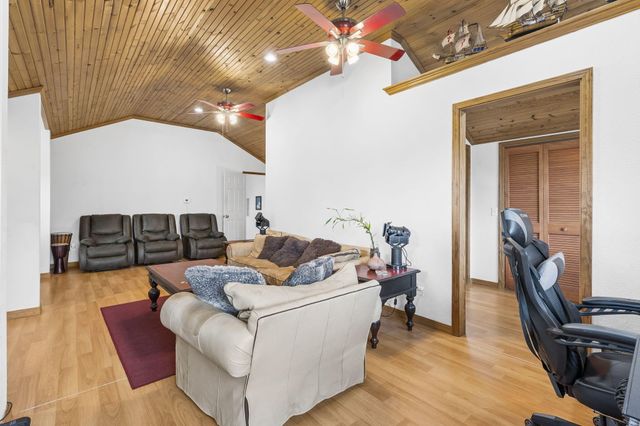 328 Brenda Drive, Ozark, MO 65721