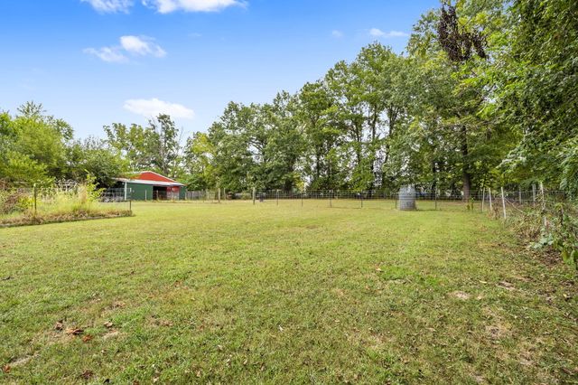 328 Brenda Drive, Ozark, MO 65721
