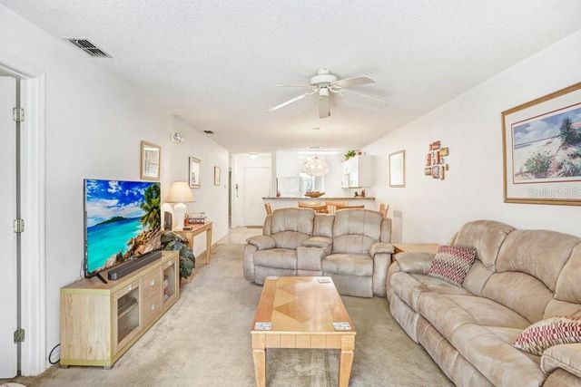 116 OCEAN BLUFF DRIVE 116, Kissimmee, FL 34759