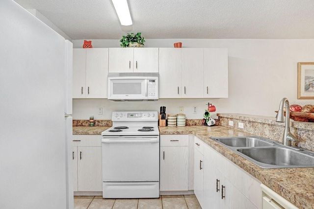 116 OCEAN BLUFF DRIVE 116, Kissimmee, FL 34759