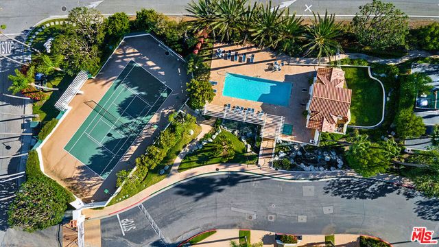 6477 Zuma View Place 127, Malibu, CA 90265