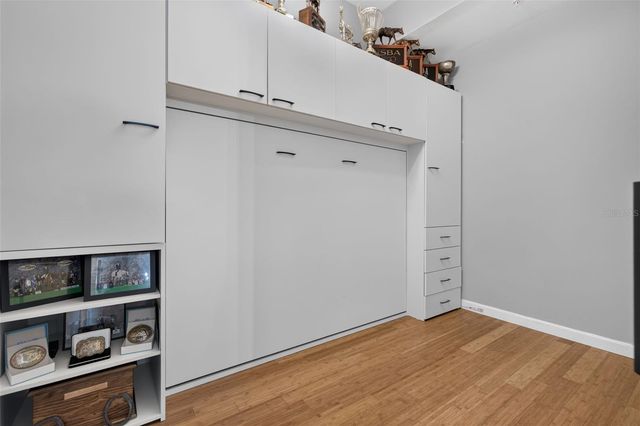 400 4TH AVENUE S 408, St Petersburg, FL 33701