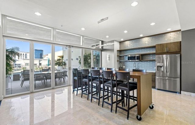 400 4TH AVENUE S 408, St Petersburg, FL 33701