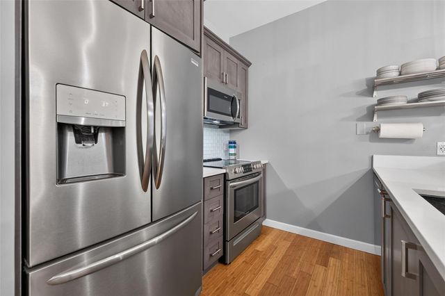 400 4TH AVENUE S 408, St Petersburg, FL 33701