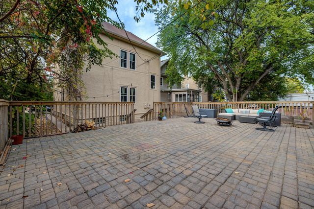 3229 Hennepin Avenue S, Minneapolis, MN 55408