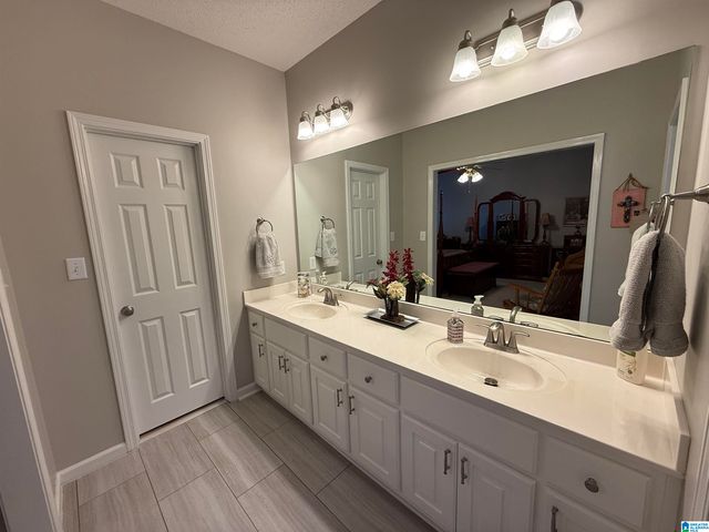 5644 HEATHER LANE, Birmingham, AL 35235