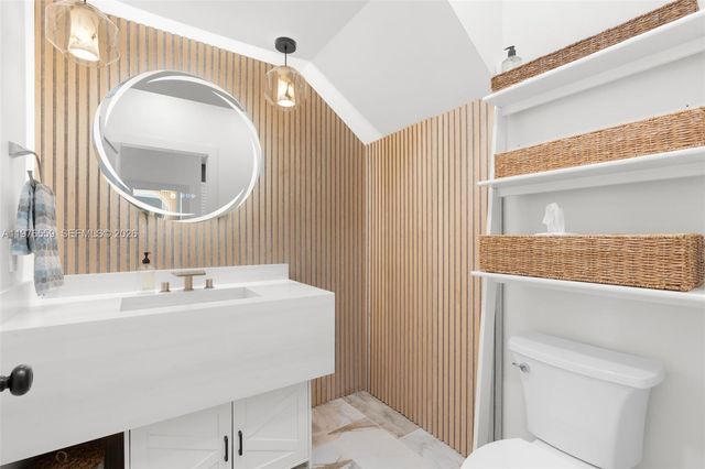 3942 NW 62nd Ct, Coconut Creek, FL 33073