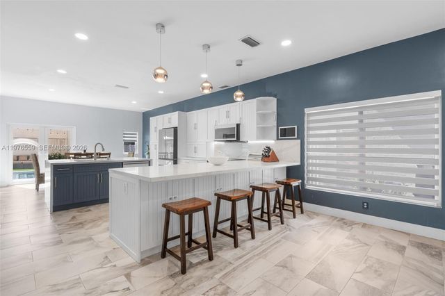 3942 NW 62nd Ct, Coconut Creek, FL 33073