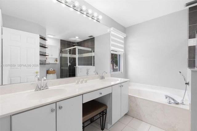 3942 NW 62nd Ct, Coconut Creek, FL 33073