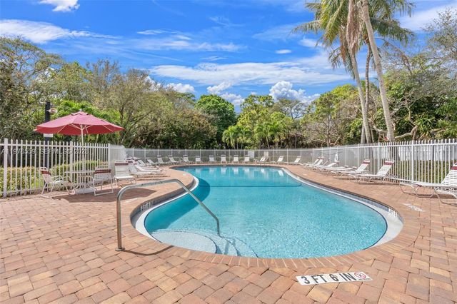 3942 NW 62nd Ct, Coconut Creek, FL 33073