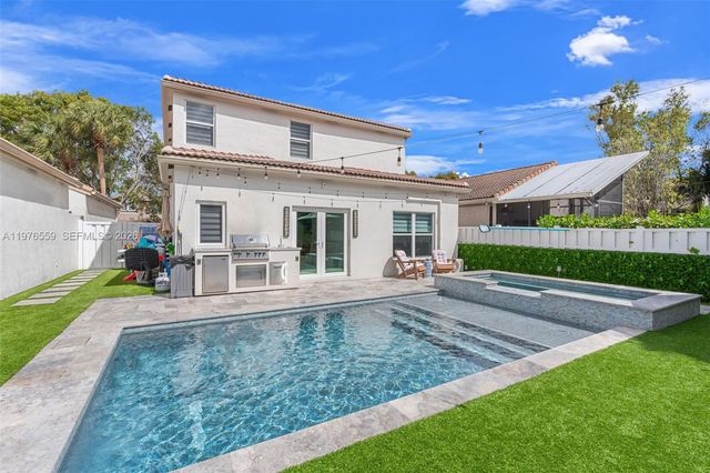 3942 NW 62nd Ct, Coconut Creek, FL 33073