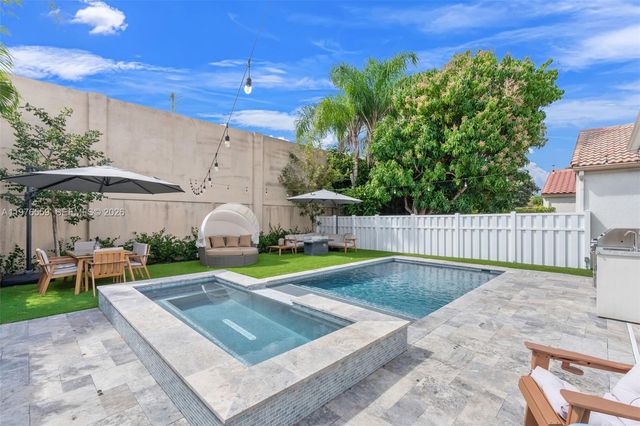 3942 NW 62nd Ct, Coconut Creek, FL 33073