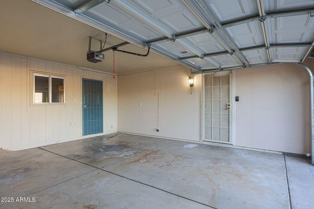 10832 W SARATOGA Circle, Sun City, AZ 85351