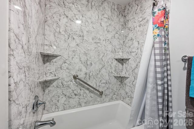 8029 Lucky Creek Lane, Denver, NC 28037