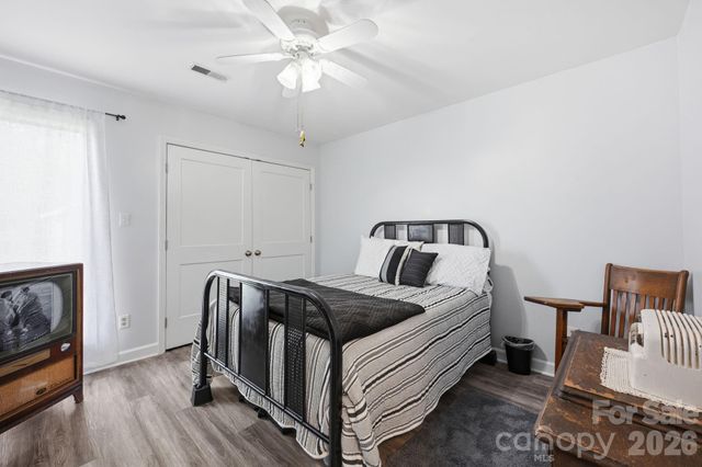8029 Lucky Creek Lane, Denver, NC 28037