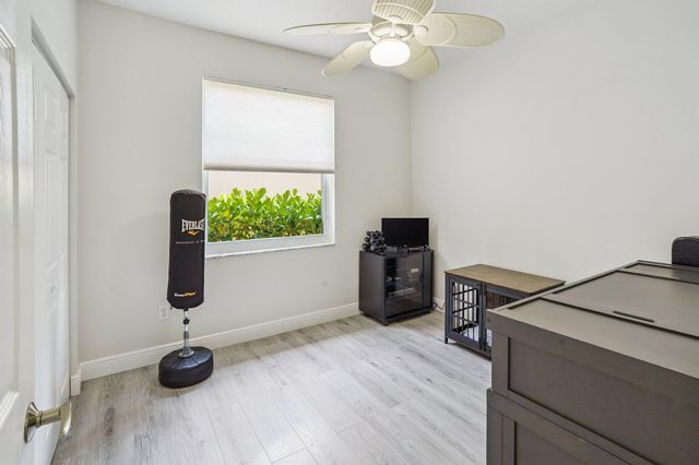 8601 Mangrove, West Palm Beach, FL 33411