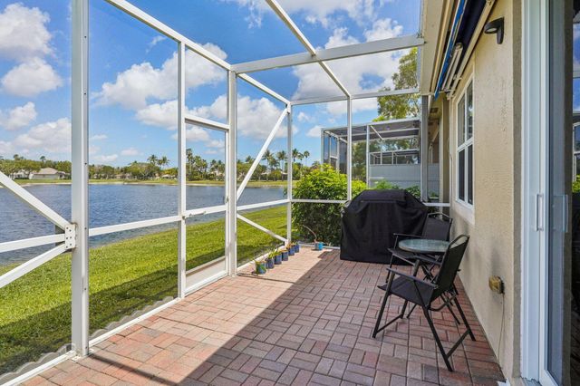 8601 Mangrove, West Palm Beach, FL 33411