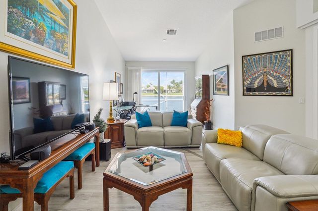 8601 Mangrove, West Palm Beach, FL 33411